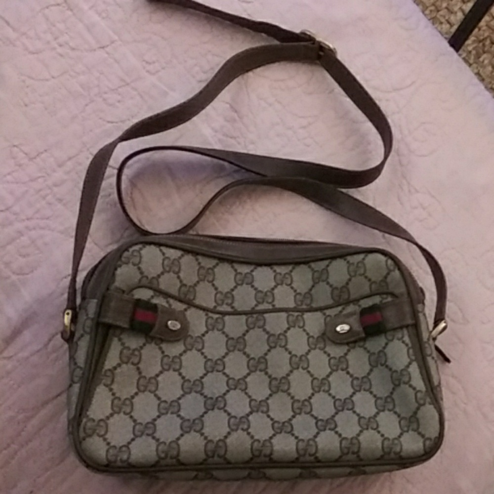 Gucci vintage monogram bag